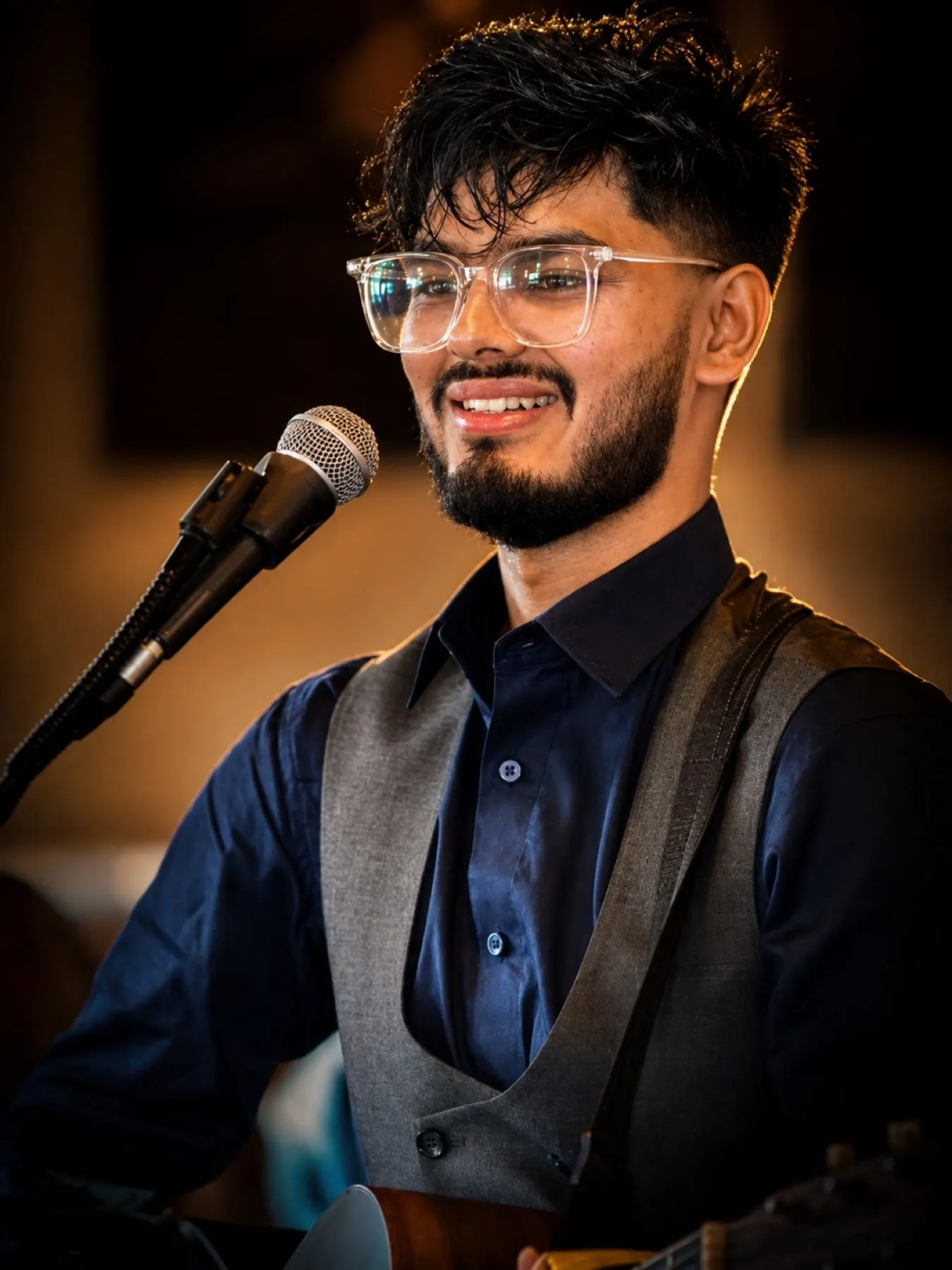 Puskar singing at an outdoor wedding ceremony